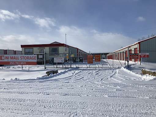 the building in which the motel is located in the snow